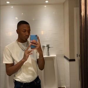 Meet your Posher, Chris